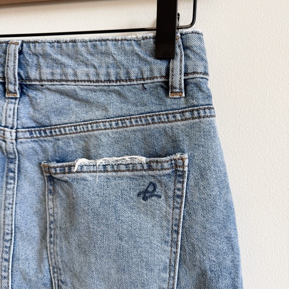 DL1961 • Jerry High Rise Vintage Straight Jean in Hawthorne - Picture 10 of 14